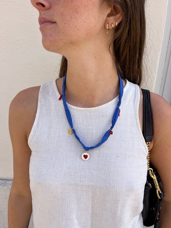 Collier Bleu & Charms Rouges